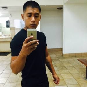 Meet your Posher, Victor